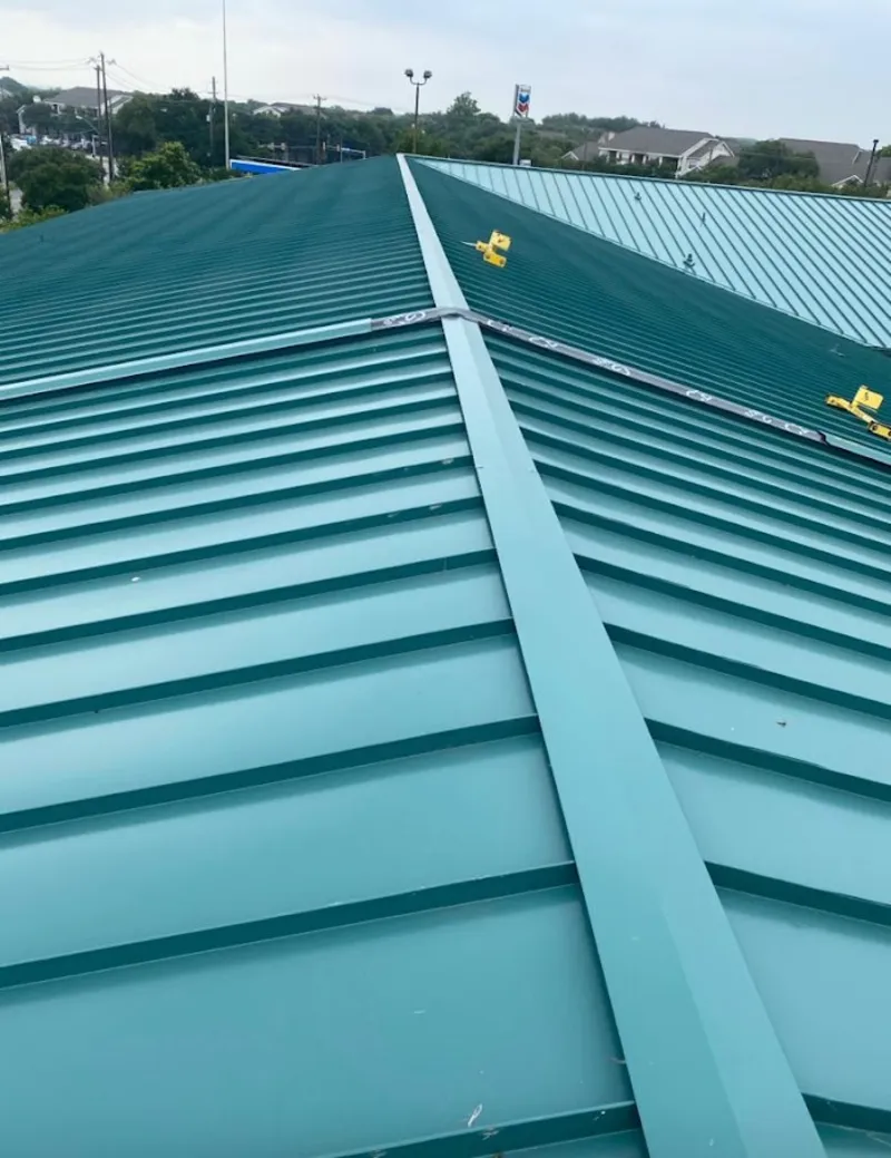 Green commercial metal roof ridge and valley for Metal Roof Repair in Knoxville